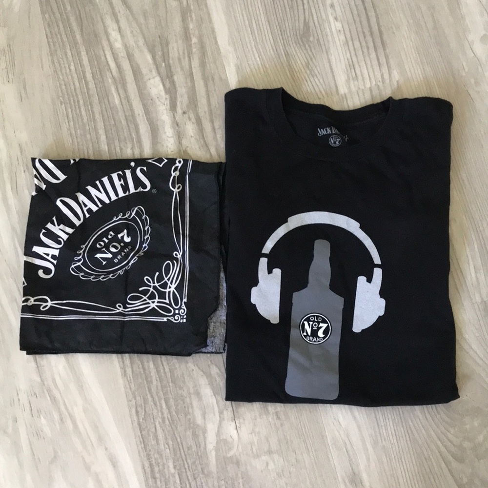JACK DANIELS Old NO. 7 T-Shirt & Bandanna